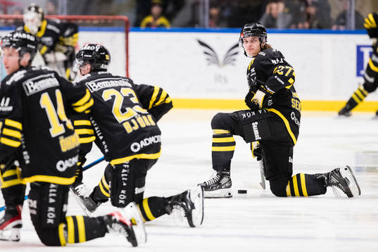 AIKs Oscar Öhman, Christoffer Björk och Maksim Semjonov