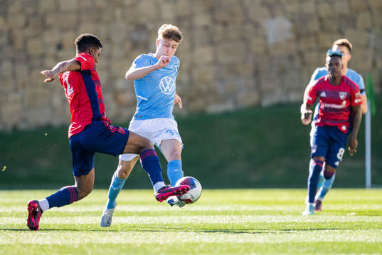 Bläddra bland fler bilder av Football, Friendly match, Malmö FF - FC Dallas
