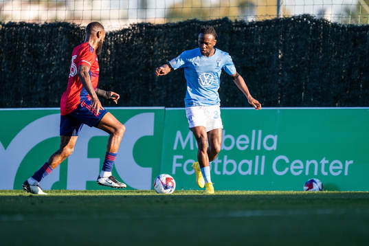 Ibeagha Sebastian of Dallas and Mohamed Buya Turay of