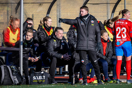 Helsingborgs tränare Kristoffer Schönbeck