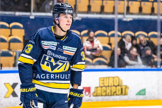 HV71s Måns Lindbäck