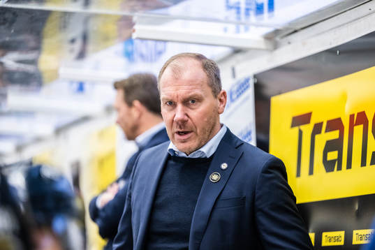 tränare Johan Lindbom