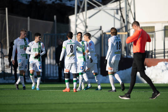Varbergs spelare jublar