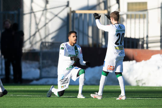 Varbergs målskytt Eliton Pardinho Toreta Junior och Oliver
