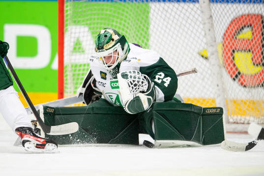 Färjestads Målvakt Jule Flötgen