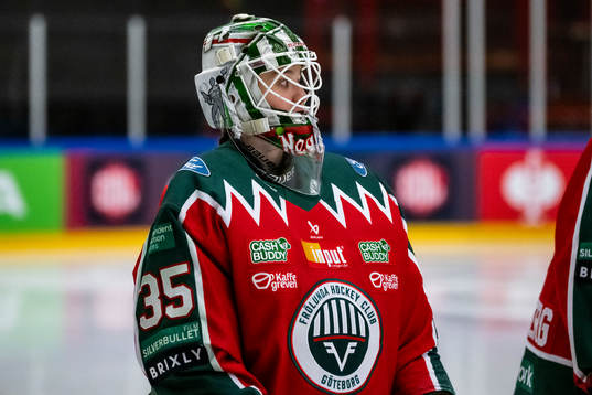 Frölundas målvakt Stephanie Neatby