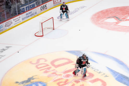 Örebros målvakt Jhonas Enroth och Jonas Arntzen