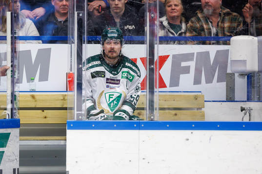 Färjestads Linus Johansson i utvisningsbåset