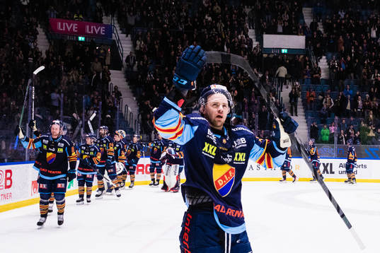 Djurgårdens Daniel Brodin jublar