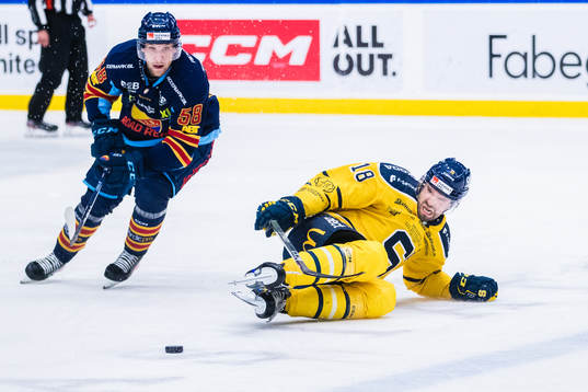 Djurgårdens Linus Arnesson och Södertäljes Linus Videll