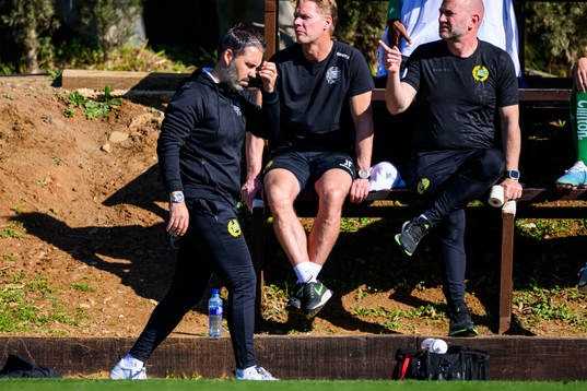 Head coach Marti Cifuentes of Hammarby looks dejected