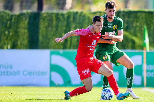 Mathias Rasmussen of Brann and Pavle Vagic of Hammarby