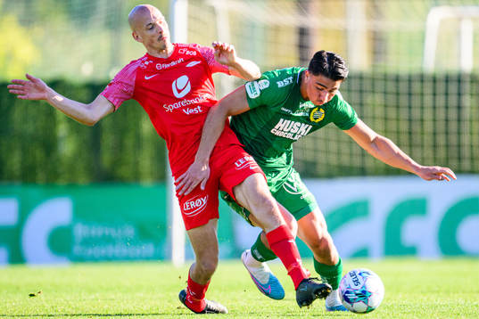 Ruben Kristiansen of Brann and Jusef Erabi of Hammarby
