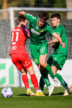 Bård Finne of Brann and Pavle Vagic and Edvin Kurtulus of