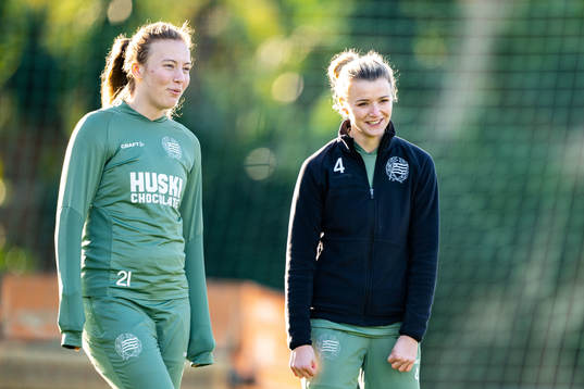 Sara Kanutte och Thea Sørbo