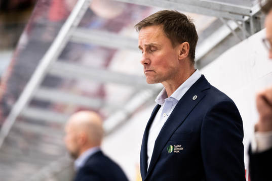 Frölundas tränare Roger Rönnberg deppar