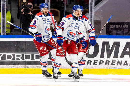 Oskarshamn Patrik Karlkvist jublar med Ahti Oksanen Antti