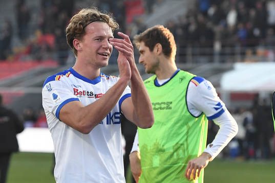 Lecce’s Joel Voelkerling Persson