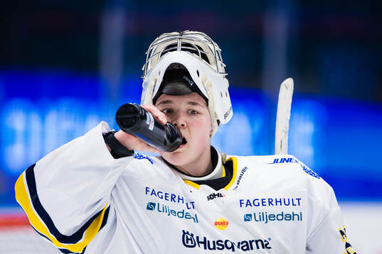 s målvakt Anni Keisala