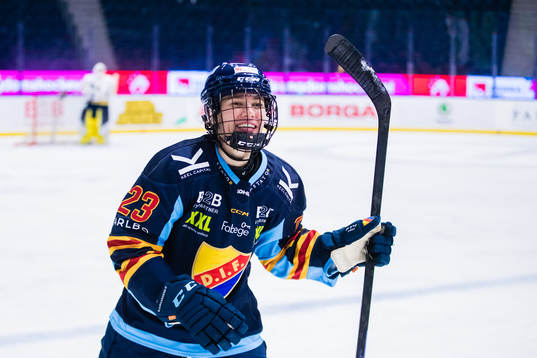 Djurgårdens Tanja Eisenschmid jublar