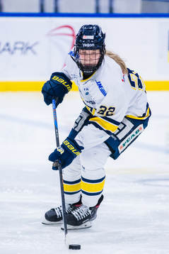 s Suvi Käyhkö