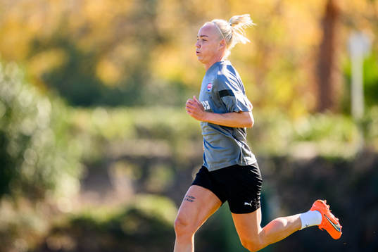 Bläddra bland fler bilder av Fotboll, Damallsvenskan, FC Rosengård, Träning 
