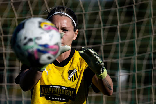 Målvakt Jennifer Falk