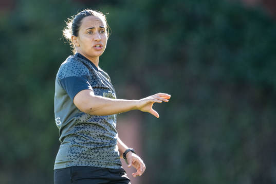 Assisterande tränare Bri Campos