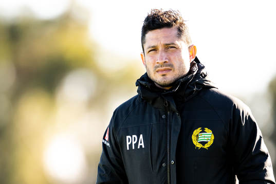 Head coach Pablo Pinones-Arce of Hammarby