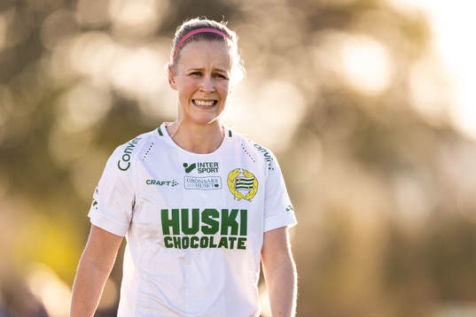 Adelina Engman of Hammarby looks dejected