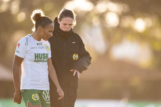 Madelen Janogy and Simone Boye Sørensen of Hammarby