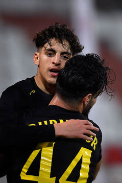 Taha Ayari celebrates