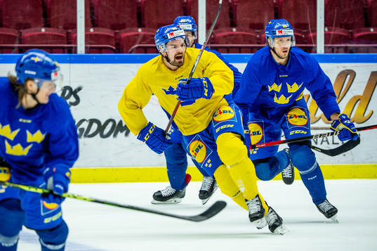 Bläddra bland fler bilder av Beijer Hockey Games, Sweden, Practice