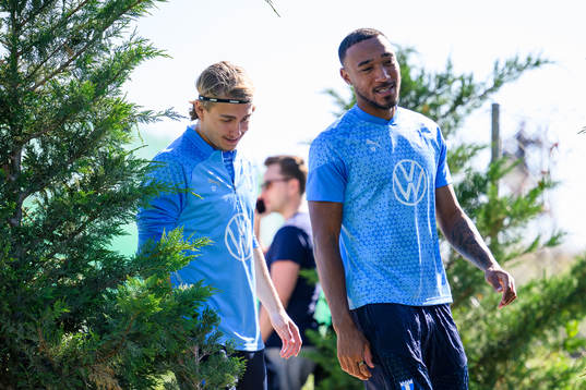 Sebastian Nanasi och Derek Cornelius