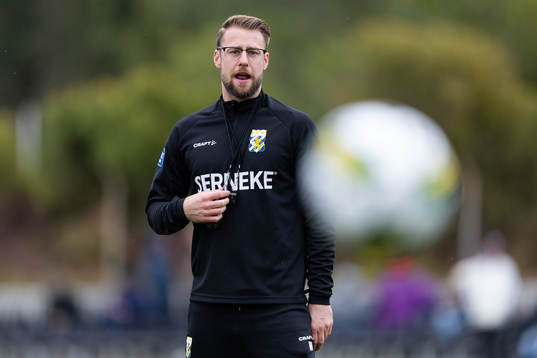 IFK Göteborgs assisterande tränare William Lundin innan