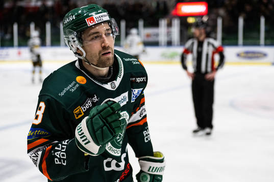 Kristianstads Robin Carlsson jublar