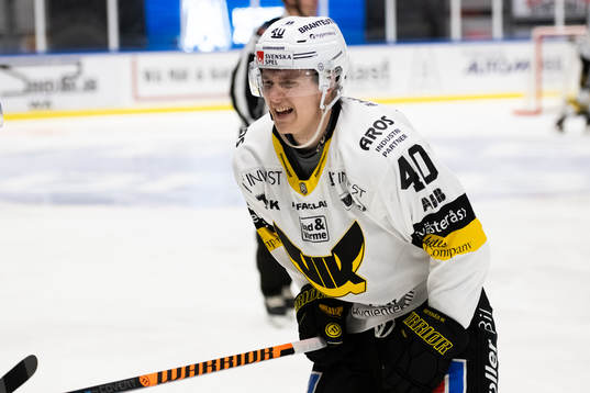 Västerås Isak Skedung har ont
