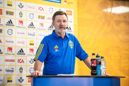 Peter Gerhardsson, head coach of the Swedish women’s