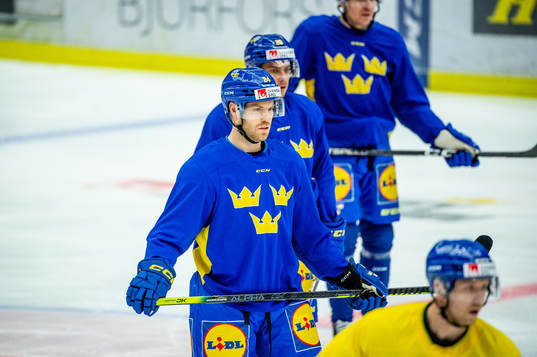 Oscar Lindberg of Sweden at a practice session