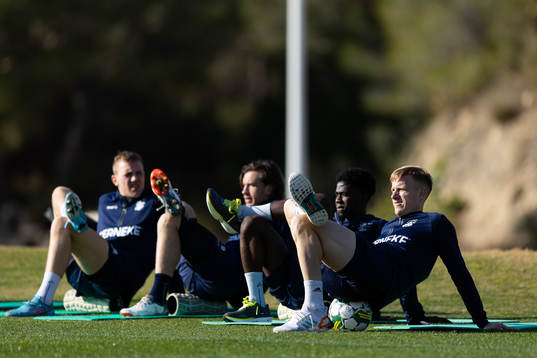 IFK Göteborgs Adam Carlén, Gustav Svensson, Abundance