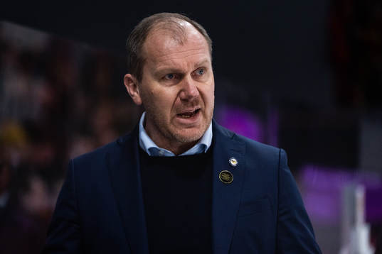 HV71s tränare Johan Lindbom