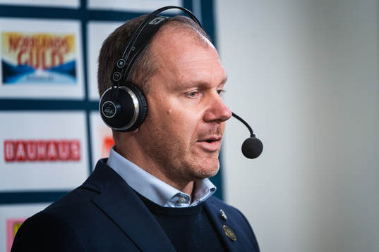 HV71s tränare Johan Lindbom