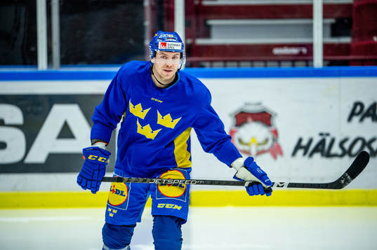 Pär Lindholm of Sweden at a practice session