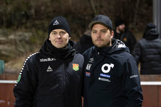 GAIS huvudtränare Fredrik Holmberg och Degerfors tränare