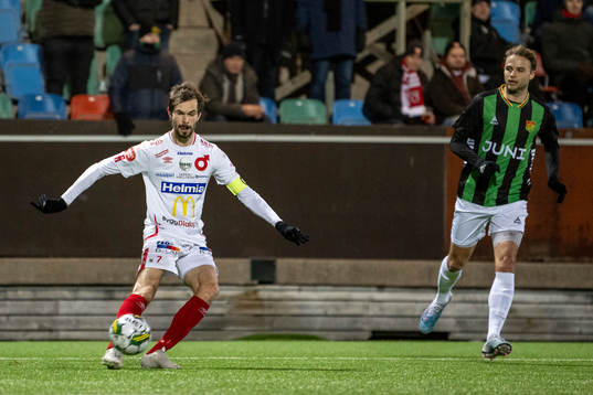 Degerfors Sebastian Ohlsson och GAIS Gustav Lundgren