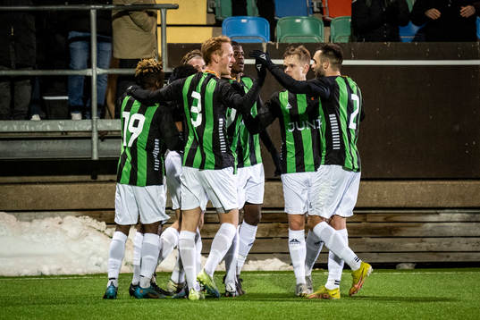 GAIS spelare jublar