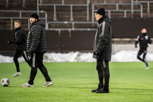 GAIS assisterande tränare Alexander Severin och