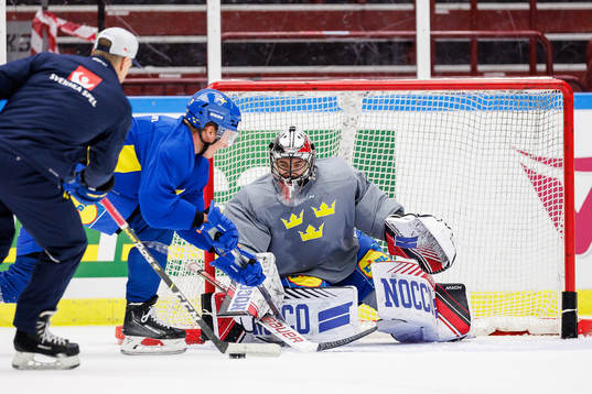 Goalkeeper Jhonas Enroth of Sweden at a practice session