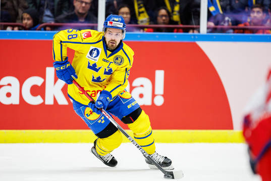 Anton Lander of Sweden