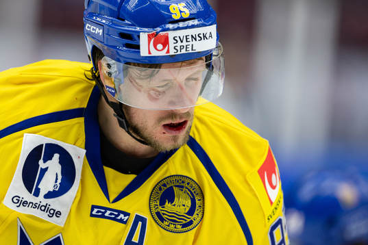 Jacob de la Rose of Sweden in pain
